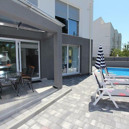 Apartment Karlo 2 Ровинь Экстерьер фото