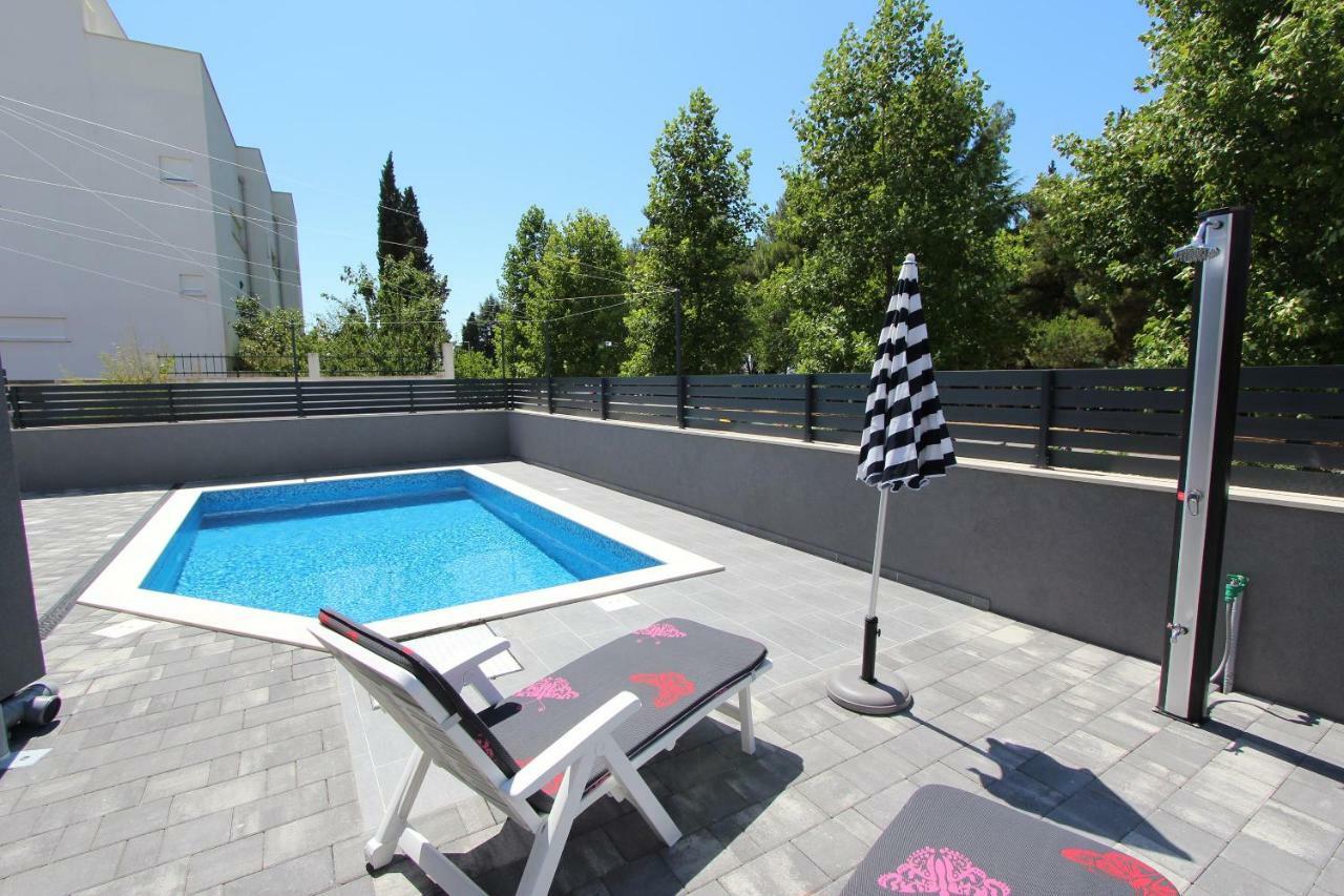 Apartment Karlo 2 Ровинь Экстерьер фото