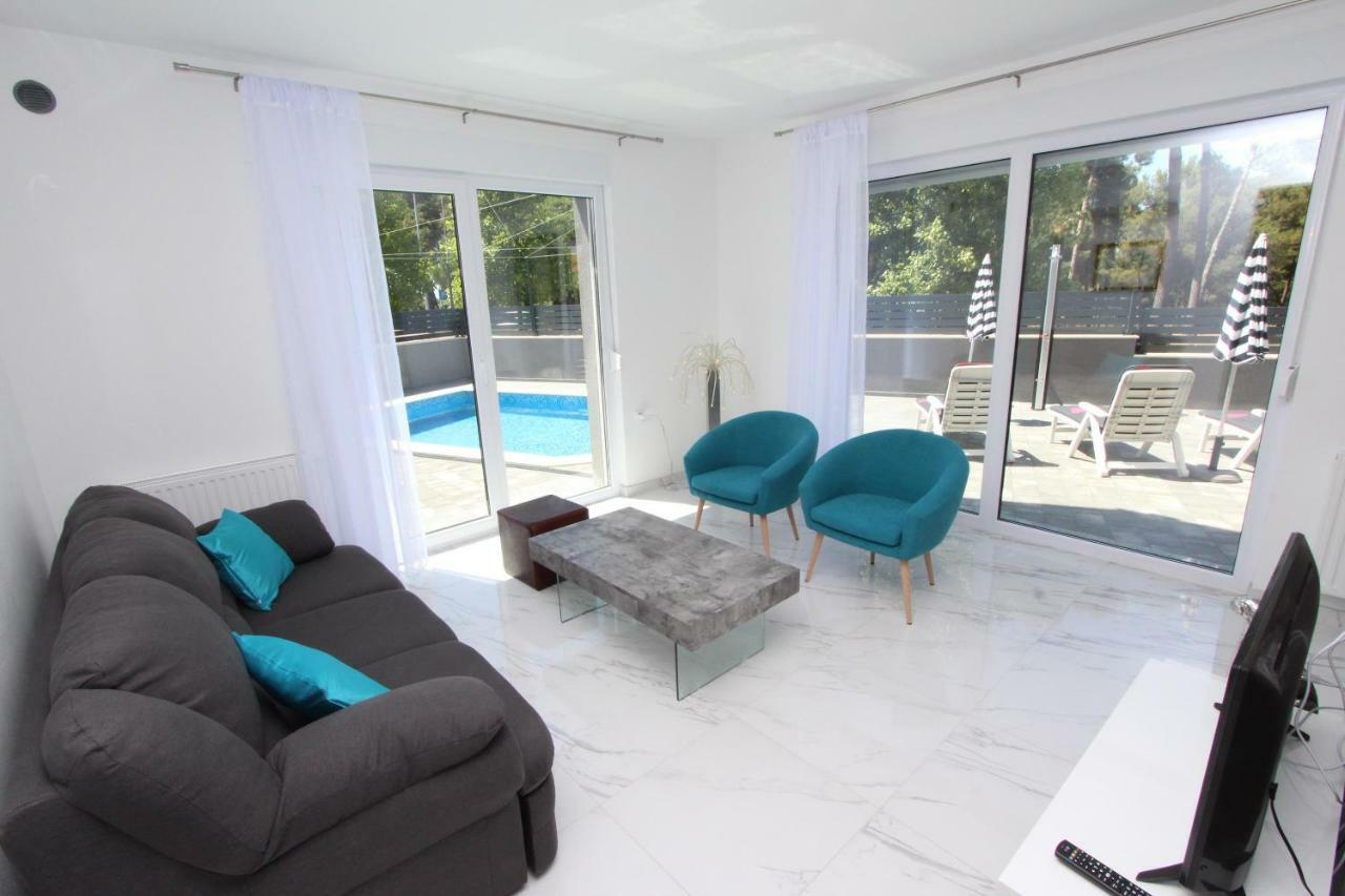 Apartment Karlo 2 Ровинь Экстерьер фото