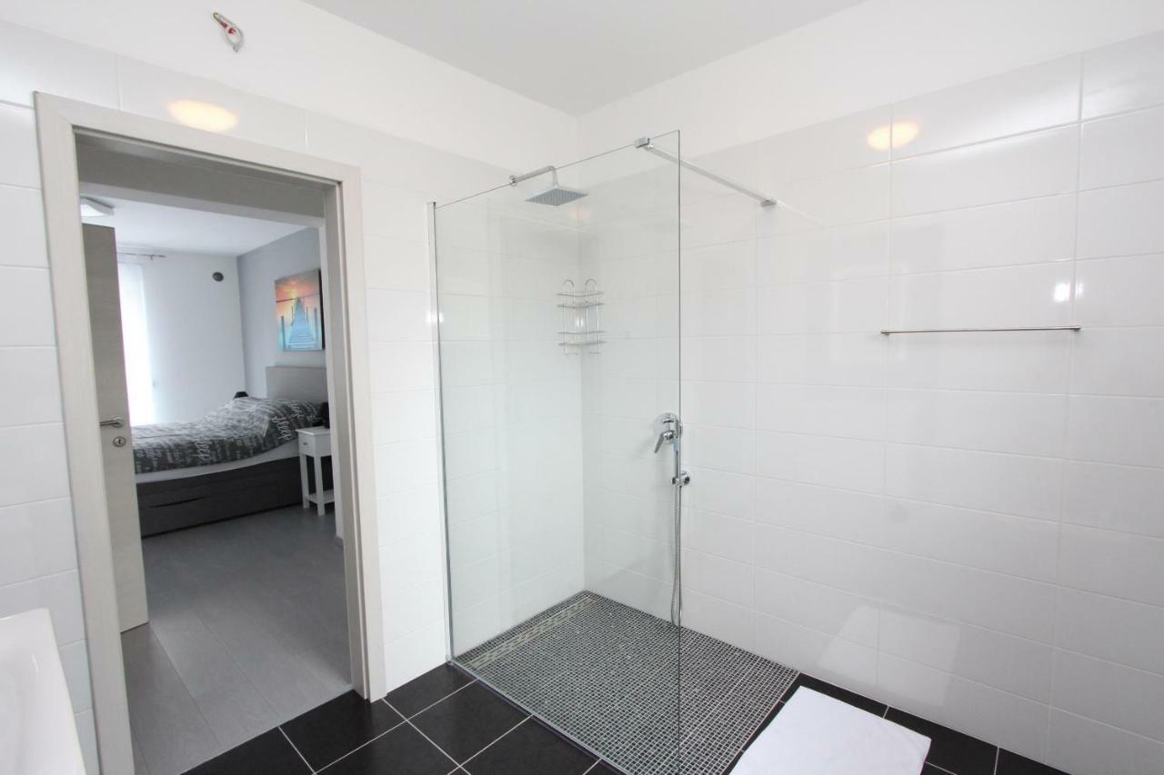 Apartment Karlo 2 Ровинь Экстерьер фото