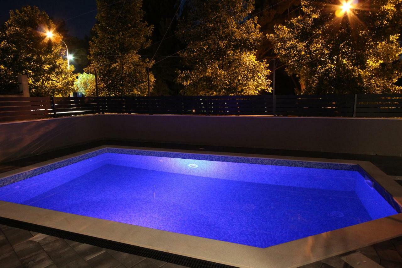 Apartment Karlo 2 Ровинь Экстерьер фото